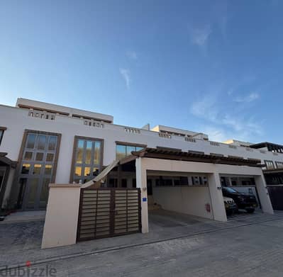 4 BR + Maid’s Room + Storage Room Stunning Villa in Muscat Hills