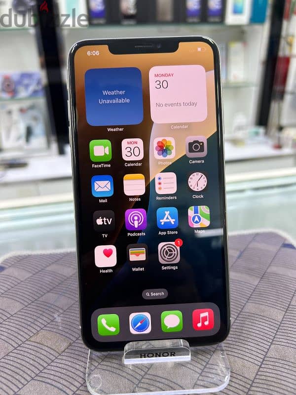 iPhone XsMax Available for Sale 1