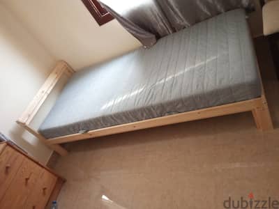 Ikea single bed 90x200 with mattresses . The beds are in excellent con