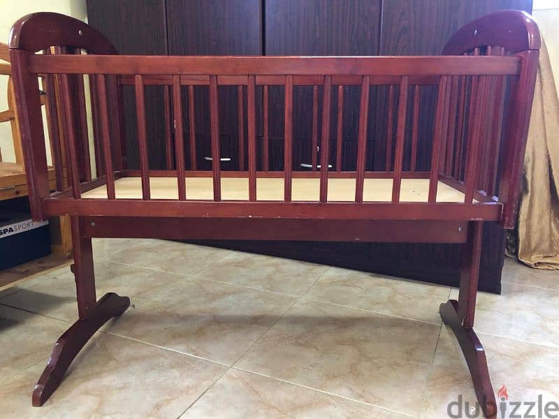 Cradle (swing) and crib for sale 3