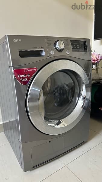 lg dryer 9k used like new 2