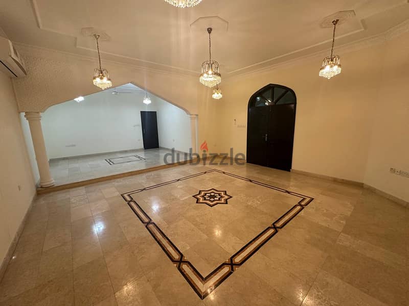 nice 3bedrooms flat in North Ghobra near Fatima Super Market 1