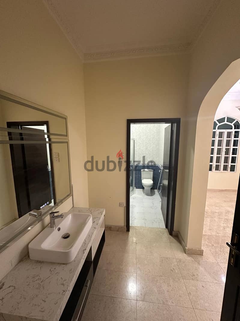 nice 3bedrooms flat in North Ghobra near Fatima Super Market 6