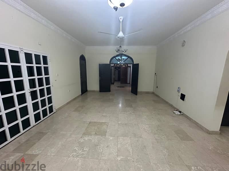 nice 3bedrooms flat in North Ghobra near Fatima Super Market 7