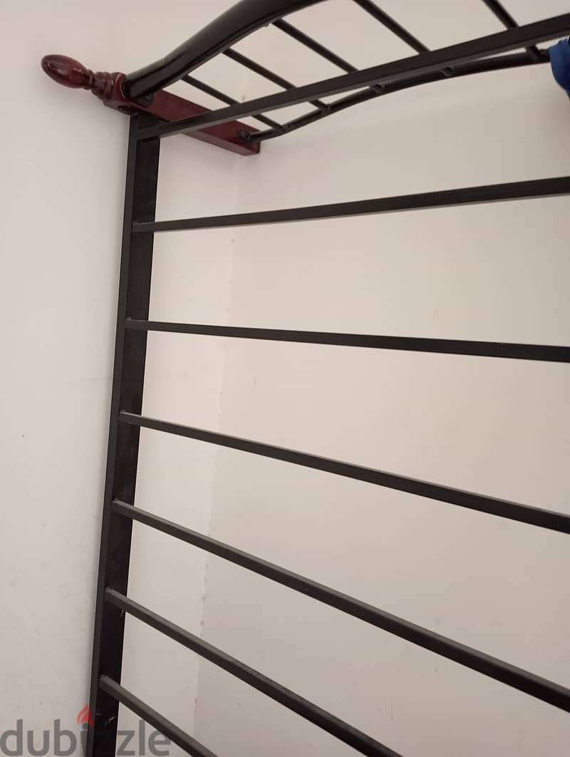 Steel Cot &  Ceiling Fan for sale 0