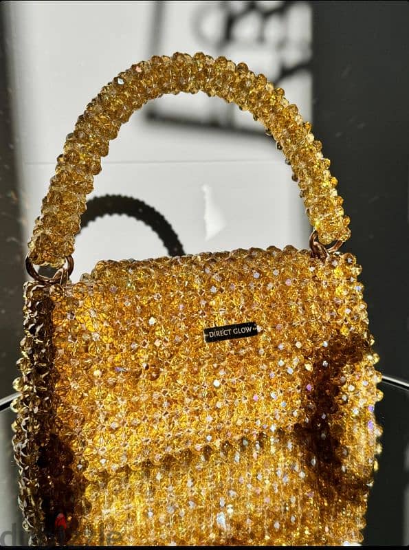 Hand made crystal beads bag. 0