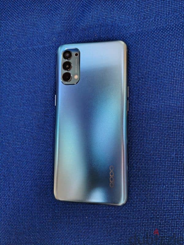 Oppo Reno4 0