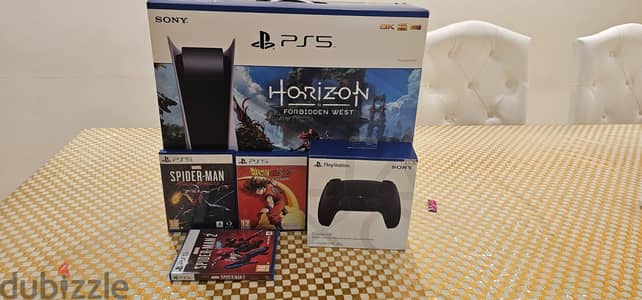 PS5 Disc Version + Extra Controller + 3 Games + Controller Sleeves