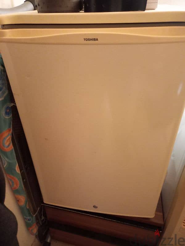 Good condition  refrigerator Toshiba brand. 0