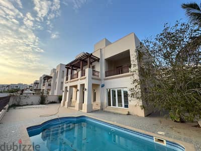 4 + 1 Maid’s Room Amazing Villa with Private Pool in Muscat Hills