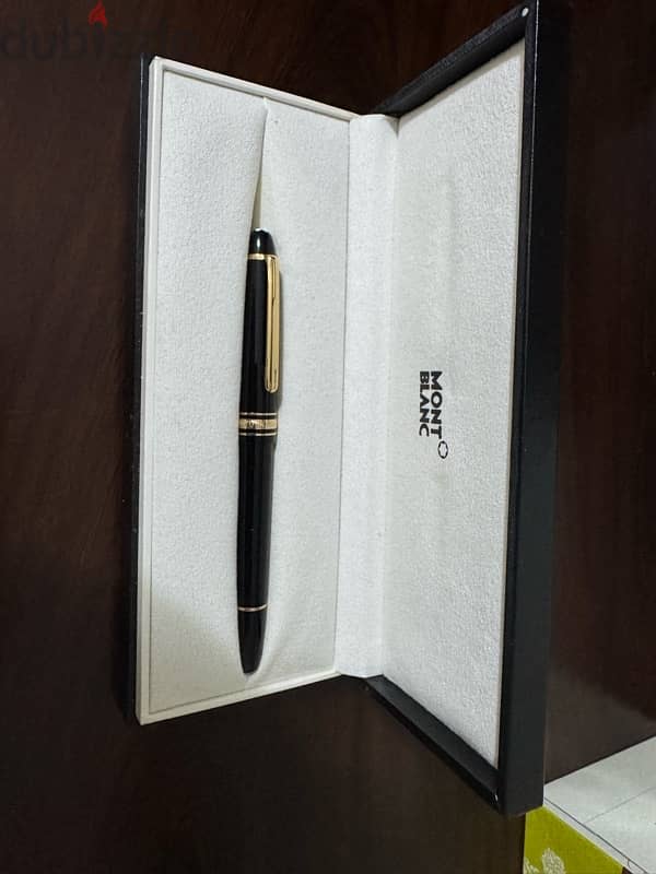 Mont Blanc Classic Fountain Pen 2