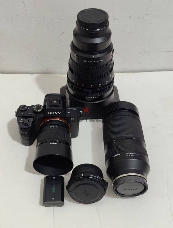 sony a7sii and with some lens for sale, please check my Descriptions 0