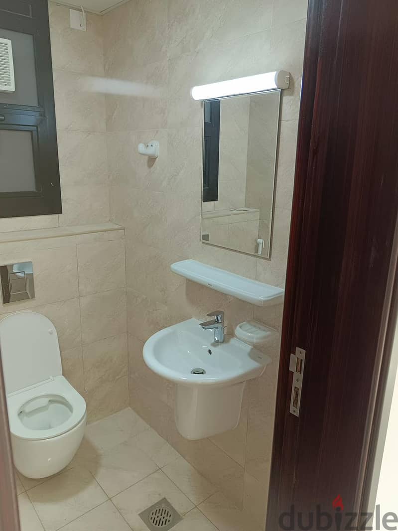 "SR-IK-701  *Stunning Flat for Rent in Al Khod!*  4