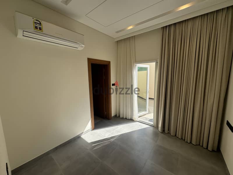 Newly Highly recommended 5+1 Bhk at madinat Al Illam 3