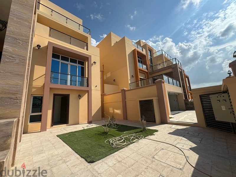 highly recommend 8+3Br for rent at madinat Al Illam 17