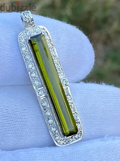 Tourmaline 7.5 Cts pendant