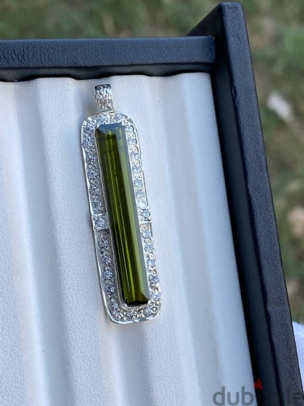 Tourmaline 7.5 Cts pendant 2