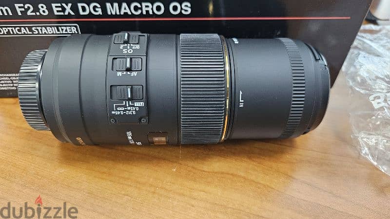 sigma 105mm F2.8 EX DG Macro OS Lens for Nikkon camera body 3