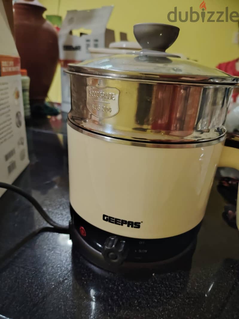 Geepas Double Layer Electric Cooker 0