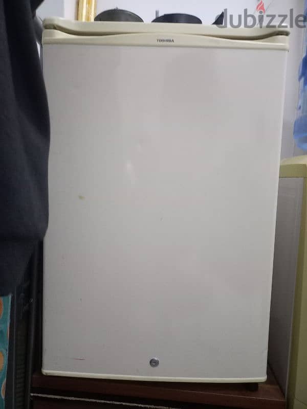 Good condition  refrigerator Toshiba brand. 2