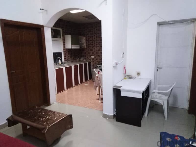 Furnshed 1bhk flat 0