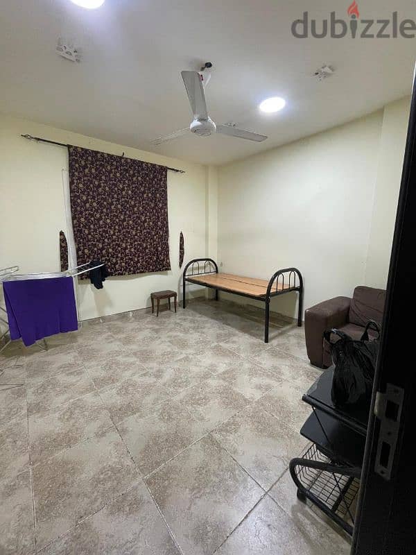 two sharing room for rent 0