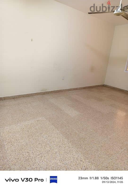 Room for rent 60 riyal 0