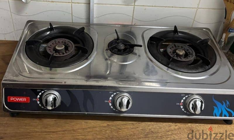 Power 3 Burner gas stove with gas cylinder in good condition. 0