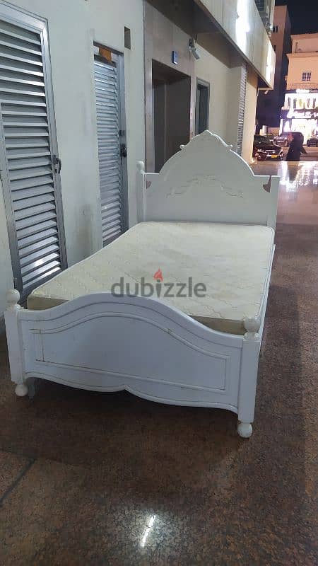 Good condition single bed with mattress for sale 0