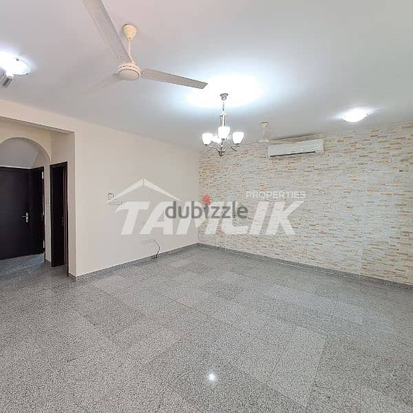 3bhk villa for rent in alhail South in a good compound 1