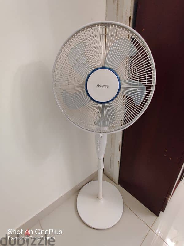 Standing fan 0