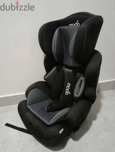 car seat for 9 months to 11 year olds