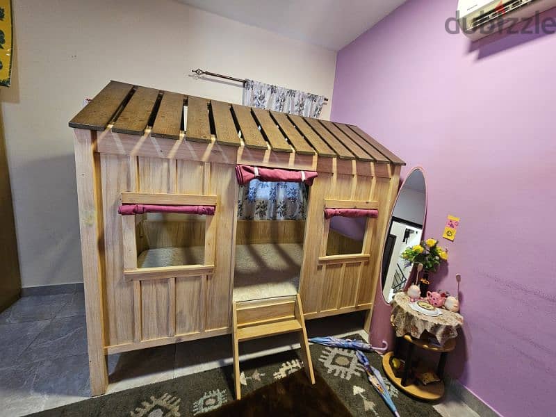 Kids Wooden Hut Bed 1