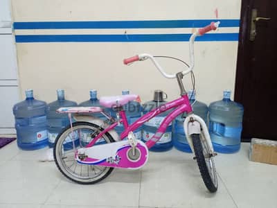 girls cycle