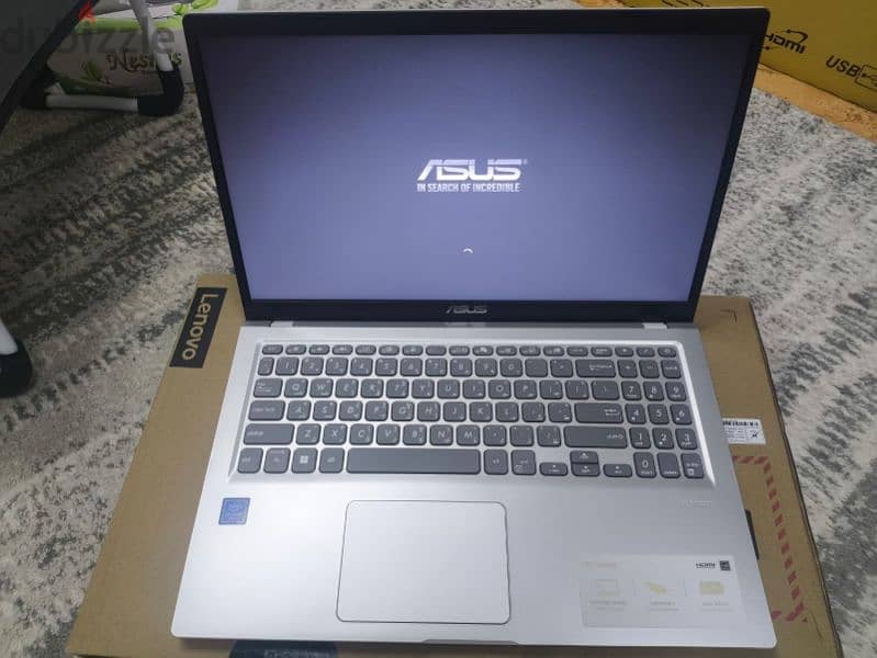 Asus with box almost new 4/128 ssd windows 11 model 2023 intereste 2