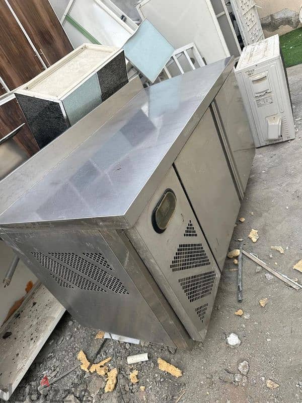 Chiller,Stainless steel table and chimney for Sale 1