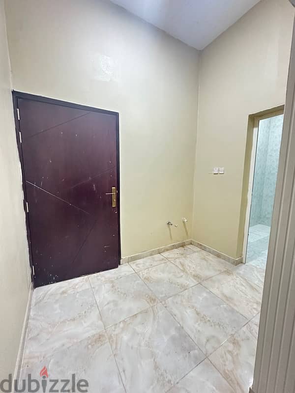 استوديو للإيجار studio for rent 2