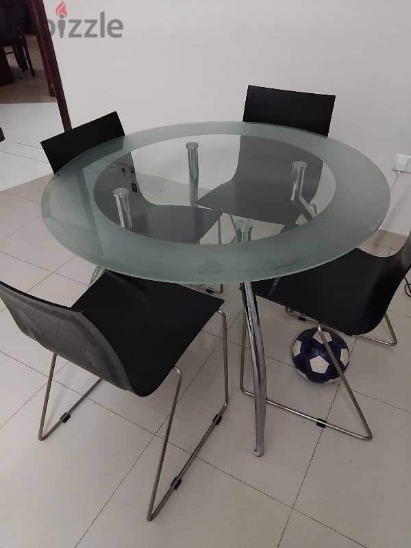 Dining table for sale 2