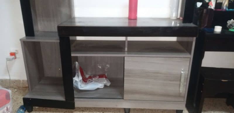 42 Inch TV Stand 2