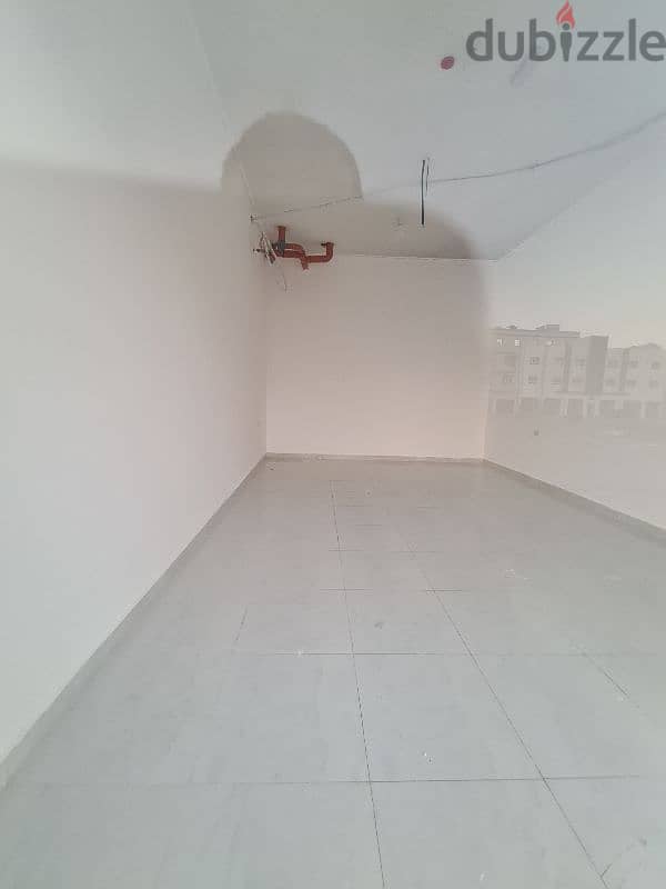 shop for rent in Maabilah 0