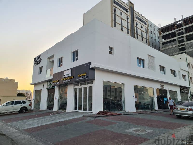 shop for rent in Maabilah 8