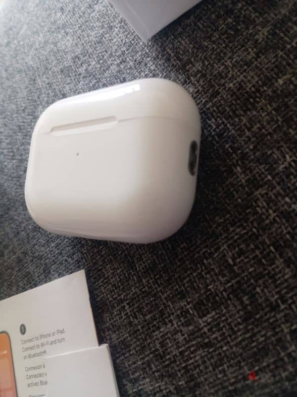 Apple AirPods Pro 2 [Original] genuine if you're interested 6