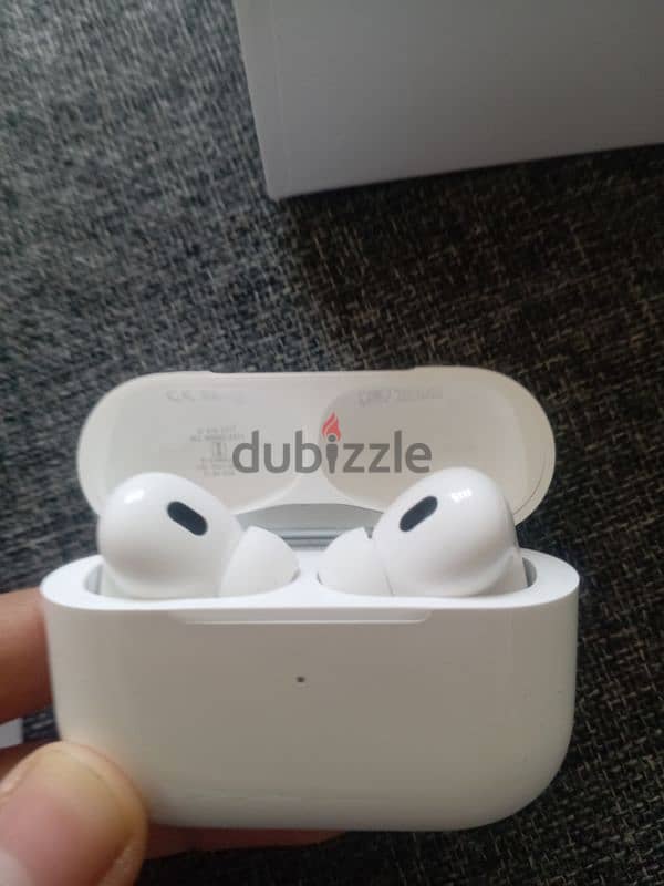 Apple AirPods Pro 2 [Original] genuine if you're interested 7