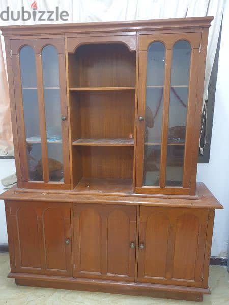 3+2+1 Sofa set & Crockery / Drawing Room Shelf in wood for Sale 3