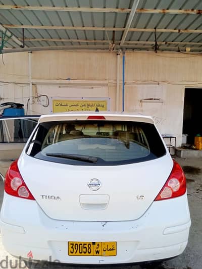 Nissan Tiida 2013