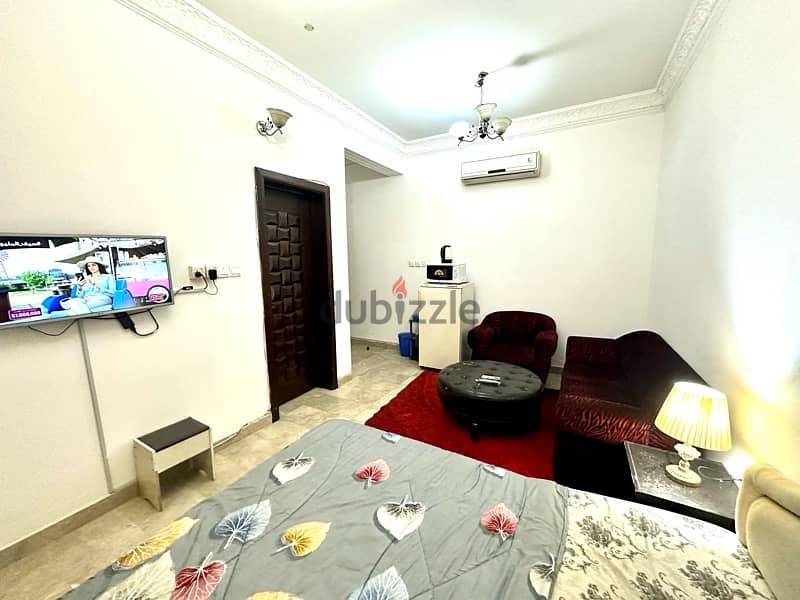 room full furnished in Alkhwair 33 behind technical college 2