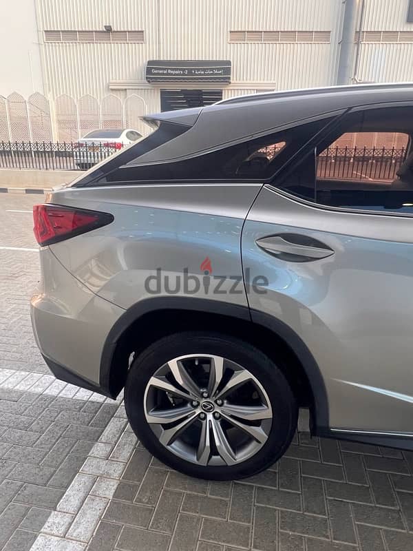 Lexus RX-Series 2018 bahwan vehicle expat used 0