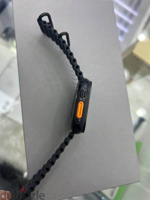 Apple Watch Ultra 2 Black Ti last model 6