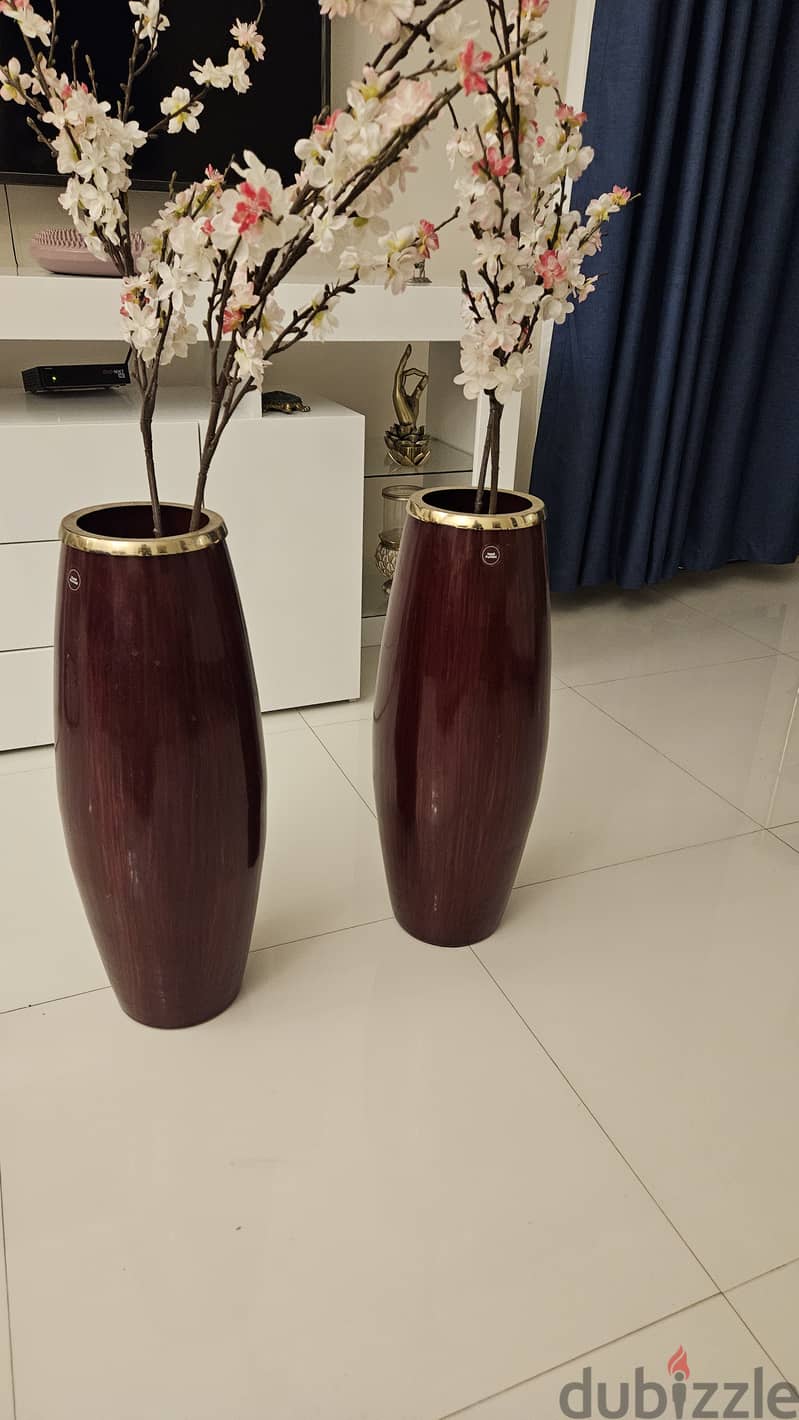 Home centre tall flower vase 2