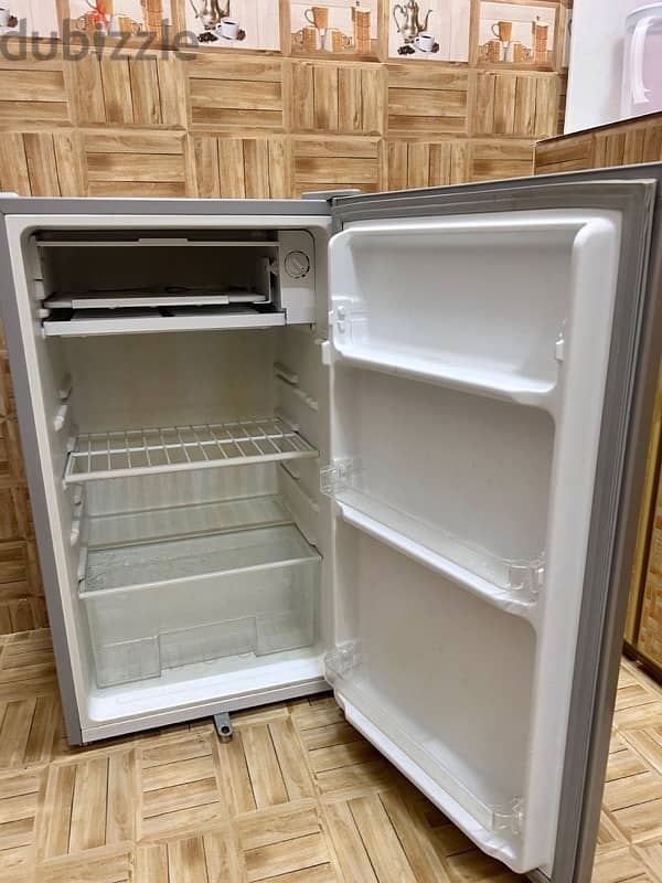 Refrigerator for sale 3